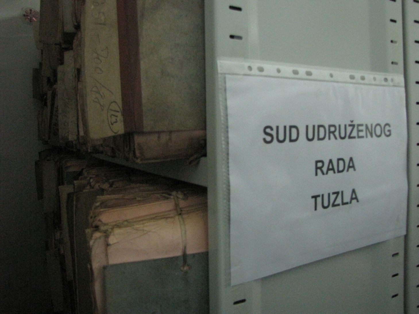 Fondovi i zbirke JU Arhiv Tuzanskog kantona u Tuzli, pokretno dobro